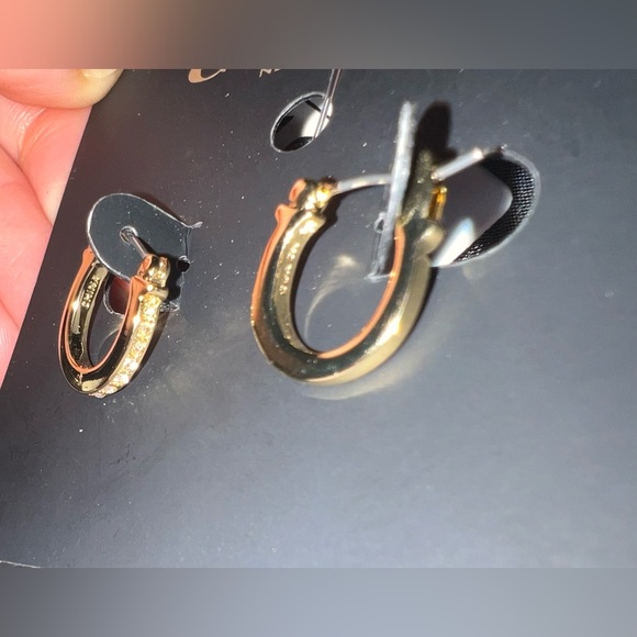 ⚜️Coach Pave Signature Huggie Earrings 💎 - Picture 4 of 5